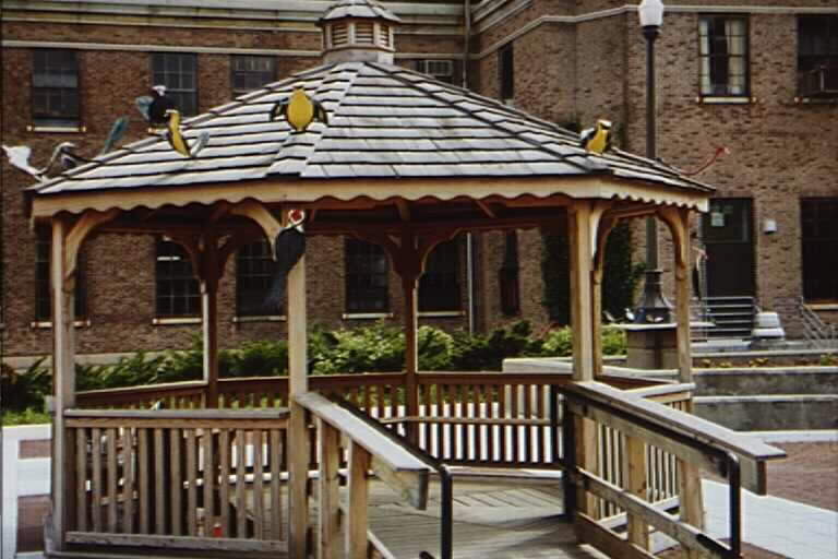 Gazebo on the Plaza in front of the State Administration Office Building