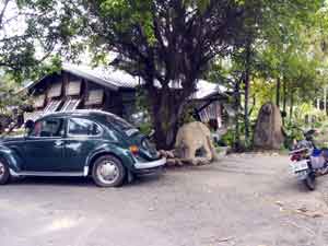 1986 VW in front of restaurant